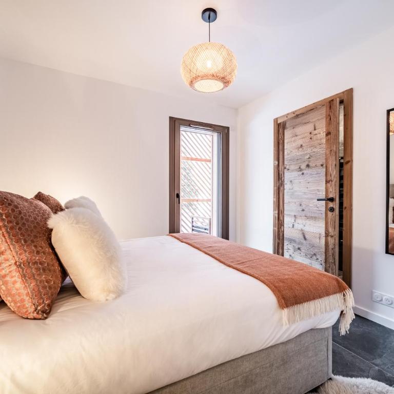 Apartment Rivulet, Châtel- by EMERALD STAY - Three-Bedroom Apartment - 40