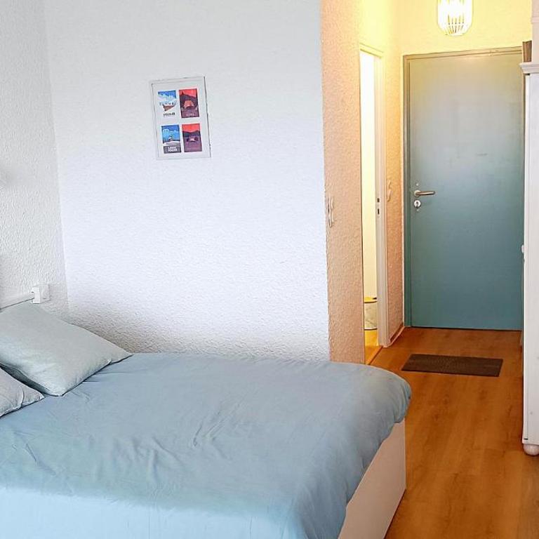 studio cosy vue lac, avec piscine et tennis - Appartement 1 Chambre - 9