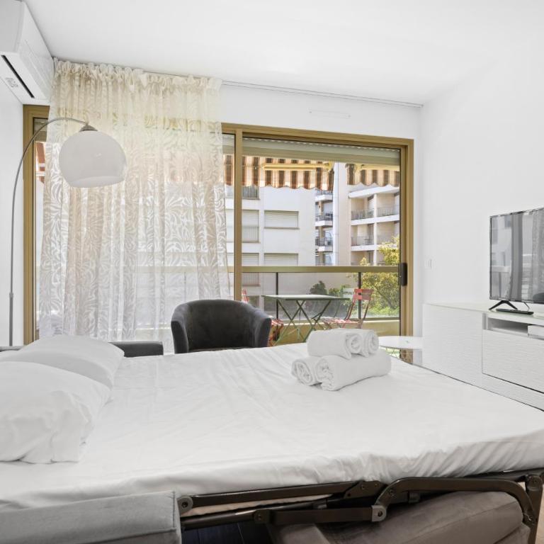 "Port Garavan" Calme, Piscine, Rénové, Parking - Apartamento de 2 dormitorios - 5