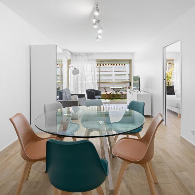 "Port Garavan" Calme, Piscine, Rénové, Parking - Apartamento de 2 dormitorios - 11