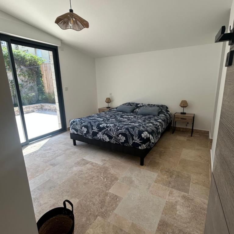 Villa 5 min walk to beach port - Villa - 23