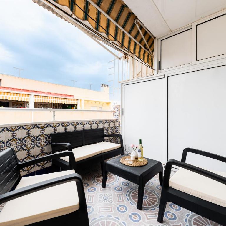 La Loma 2BR Penthouse - Two-Bedroom Apartment - 10