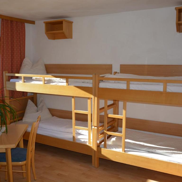 Ski In-Ski Out - Gästehäuser Saalbach-Hinterglemm - Wallegghof Christianhof - Familienzimmer mit eigenem Bad - 11
