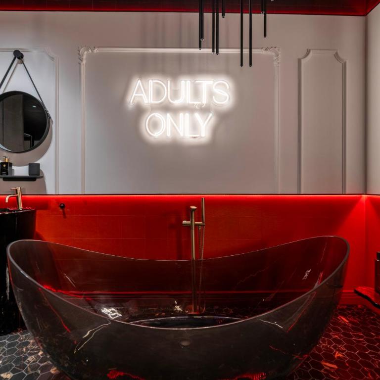 L'Amour Suite - romantic getaway - Deluks Studio sa Bračnim Krevetom (King-size) - 1
