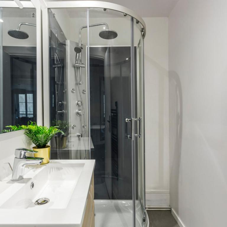 Merveil - Family Suite - Champs Elysees - Armee - Appartement 3 Chambres - 26