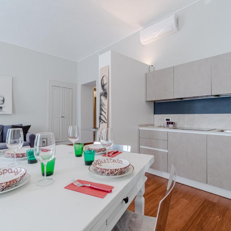 GuestHost - Bright Flat just 500 mt to Porta Nuova - Appartamento con 2 Camere da Letto - 3