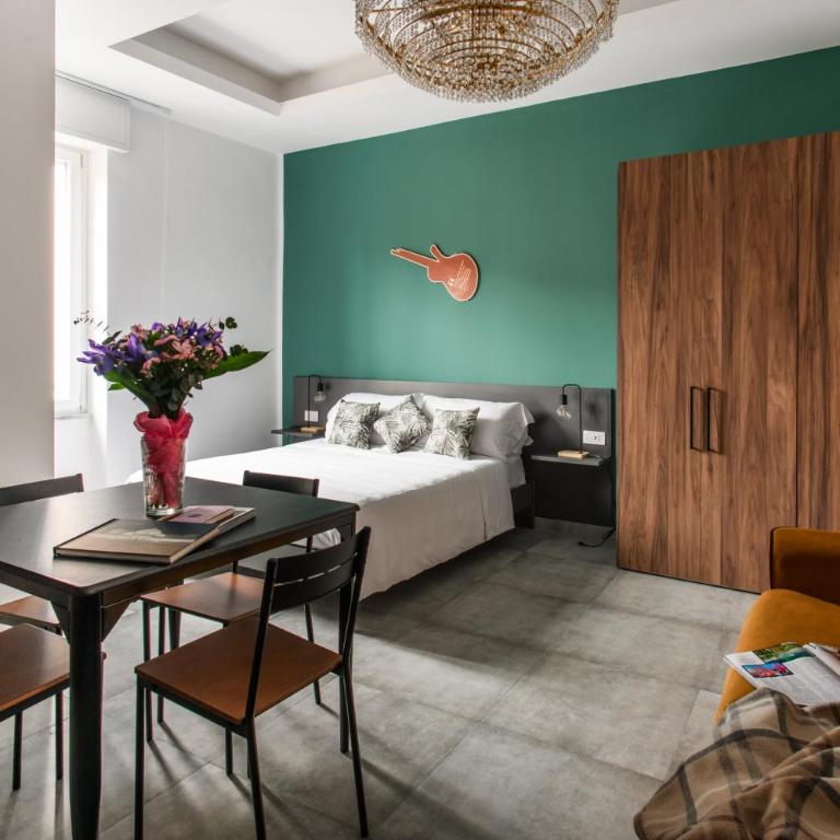 Materdei Rooms - Napoli Centro, Camere con cucina vicino Metro e colazione inclusa - Premium Quadruple Room - 2