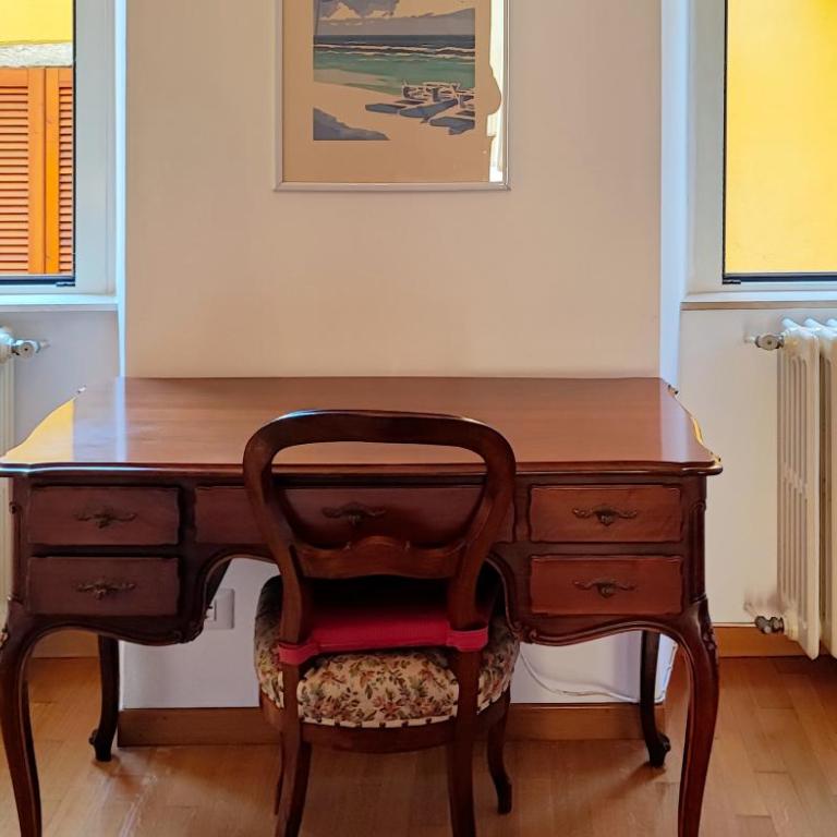 Loggia degli Innocenti Laura - Flat in the Center and near the Lake with two Bedrooms - Appartamento con 2 Camere da Letto - 16