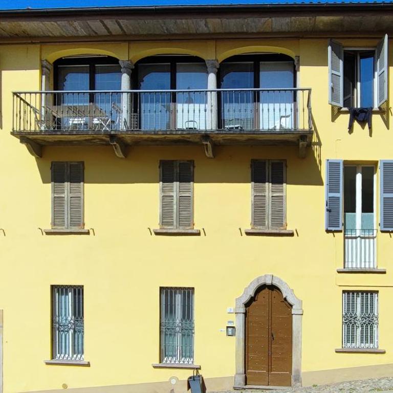 Loggia degli Innocenti Laura - Flat in the Center and near the Lake with two Bedrooms - Appartamento con 2 Camere da Letto - 29