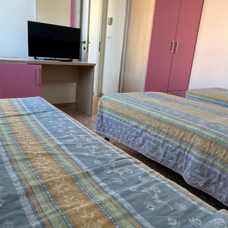 Rooms Casa Celeste sul Mare - Camera Familiare con Bagno Privato - 5