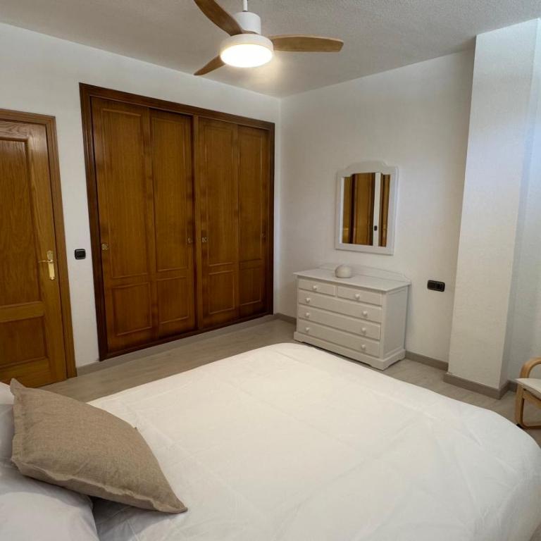 Casa frente a la playa de Muchavista Alicante By Turihome - Casa de 4 dormitorios - 50