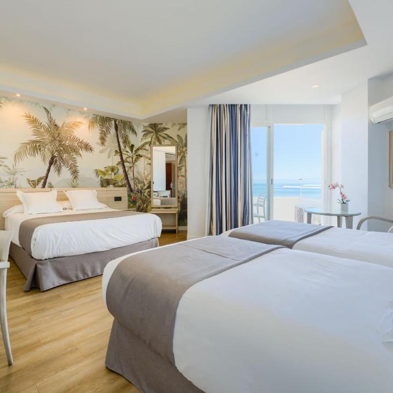 Hotel Puerto Bahía & Spa - Habitación Familiar con vistas al mar (2 adultos + 2 niños) - 4
