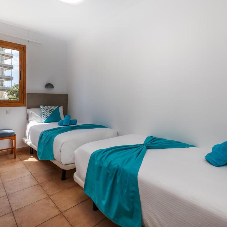 RT-Las Brisas - Two-Bedroom Bungalow - 22