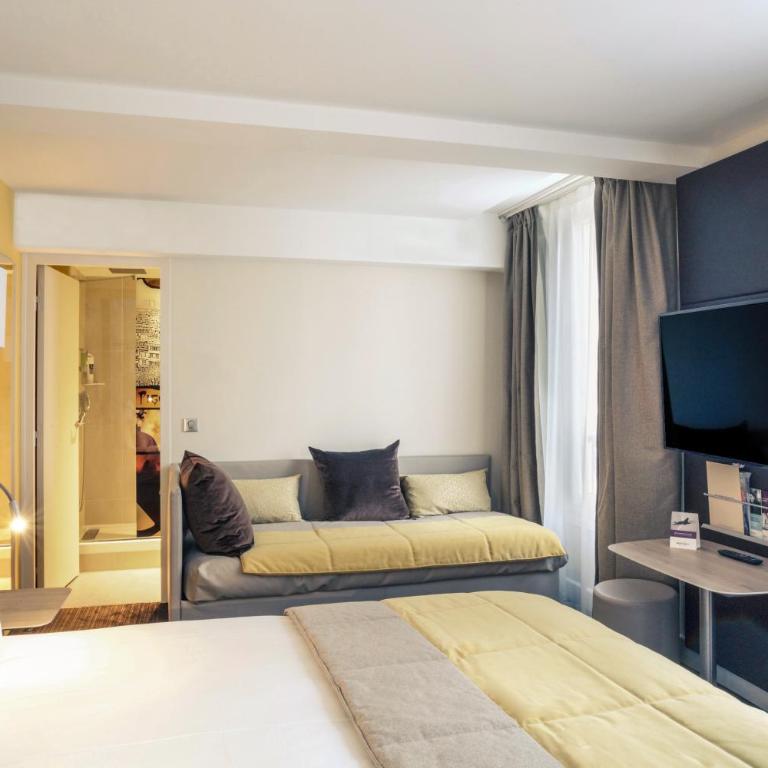 Mercure Paris Pigalle Sacre Coeur - Chambre Privilège avec 1 lit double et canapé - 4