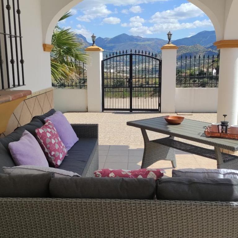 Villa Jazmín.Completa privacidad. Piscina privada. - Casa de 3 dormitorios - 2