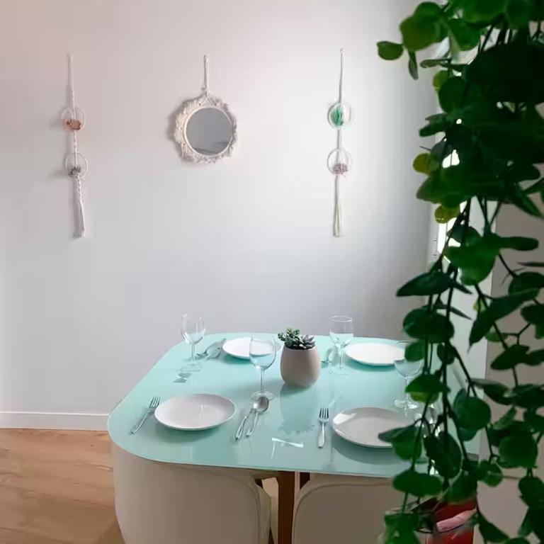 Barrio de las Letras - Buhardilla en el Centro - One-Bedroom Apartment - 1