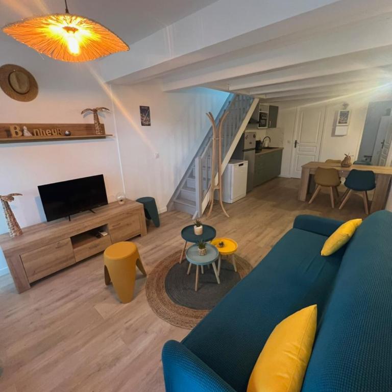 Villa club 2-4 pers, clim, Sanary sur Mer, piscine commune, plage 350m - Haus mit 2 Schlafzimmern - 2