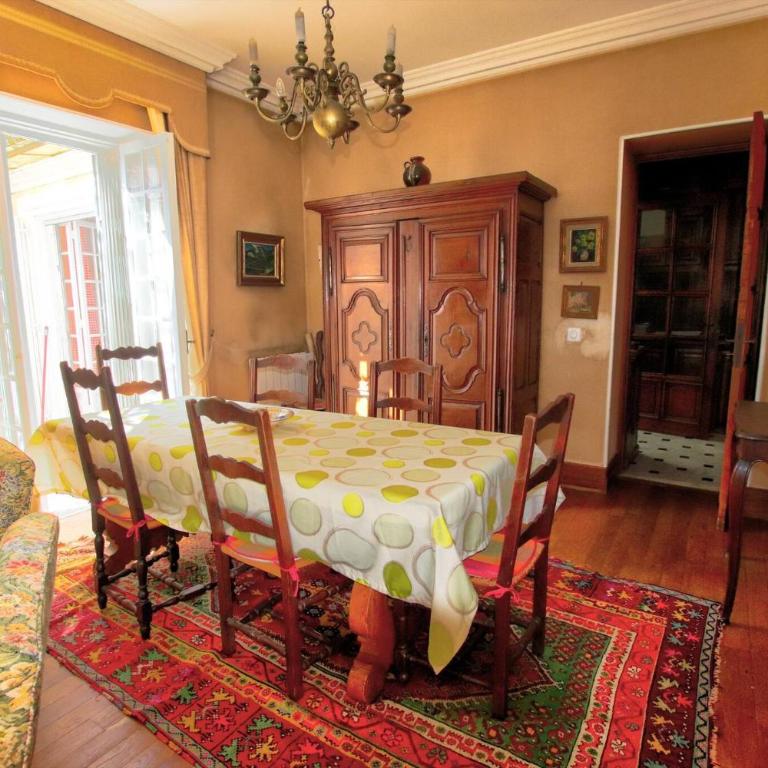 Villa La Rara Beaulieu Centre - Maison de Vacances 3 Chambres - 33