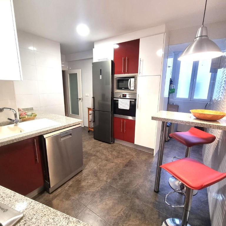 Alicante Plaza Beach - Premium Apartment - Centro - Playa - Three-Bedroom Superior Apartment - 19