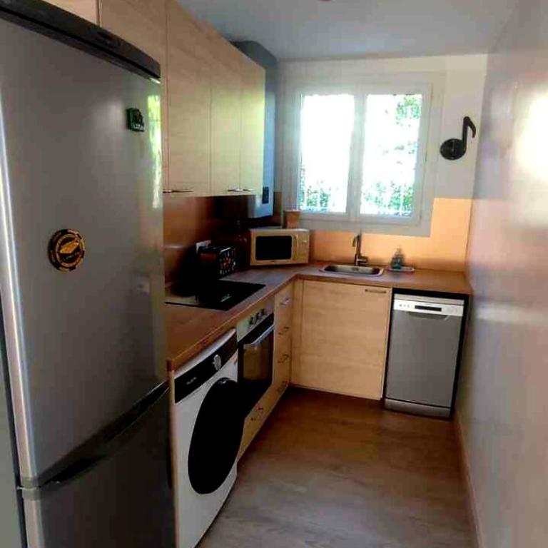 Joli T3 La Louvière - Two-Bedroom Apartment - 6