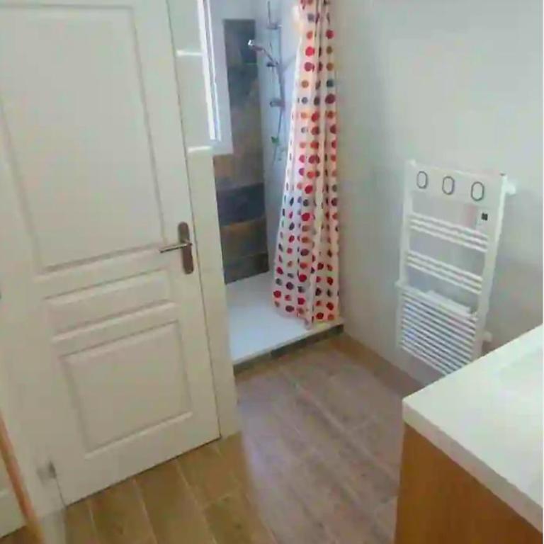 Joli T3 La Louvière - Two-Bedroom Apartment - 5