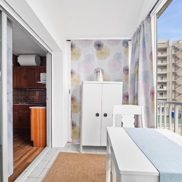 Estudio cerca del Mar con Balcon - Studio with Balcony - 12