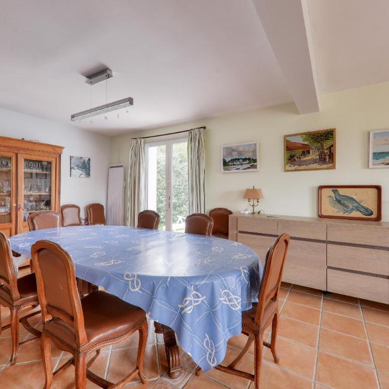 Maison avec jardin pour 10 - 600m plage - Maison 6 Chambres - 10