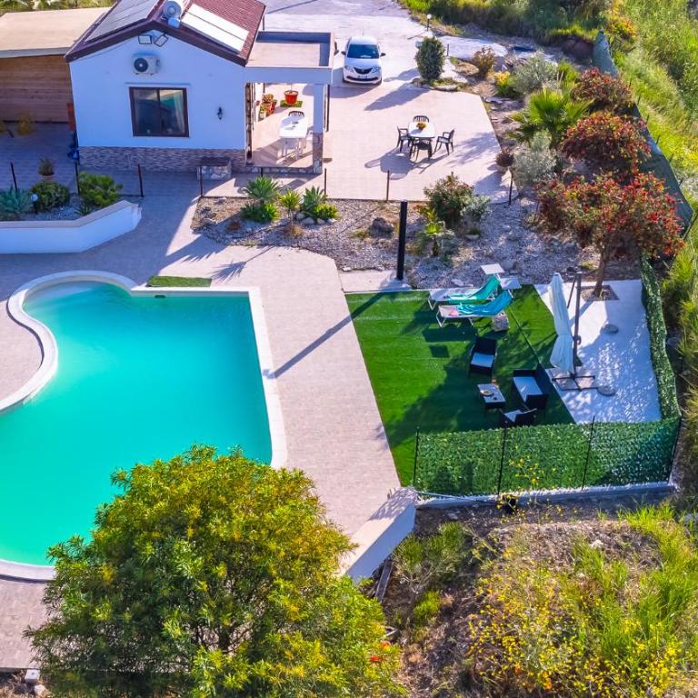 Oasi Relax by Biddizzi Rari - immersa nel verde con Piscina, per Famiglie e Bambini - Villa con 3 Camere da Letto - 13