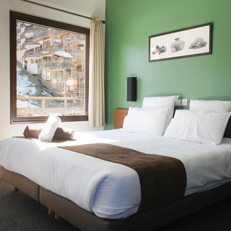 Hôtel Le Montana - Doppelzimmer mit Balkon - 1