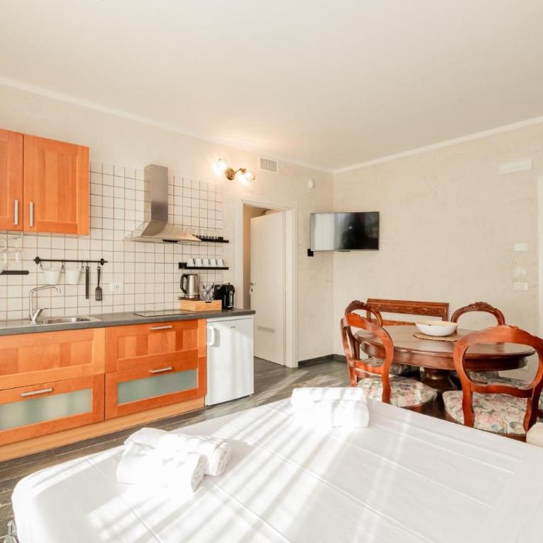 Suites Train Station Mestre - Appartamento con Terrazza - 14