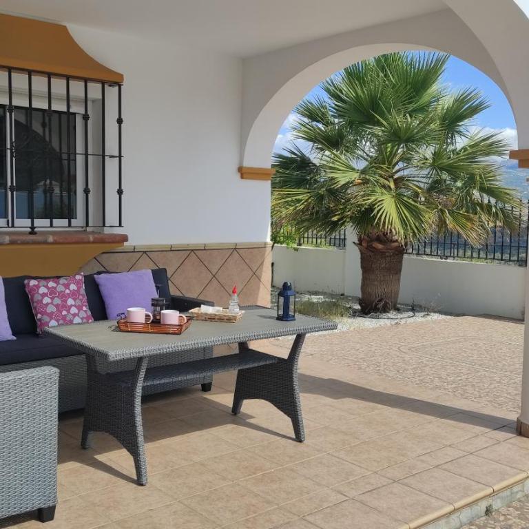 Villa Jazmín.Completa privacidad. Piscina privada. - Casa de 3 dormitorios - 6