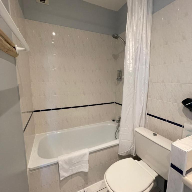 Hôtel Michelet Plage - Chambre Triple avec Terrasse - 4