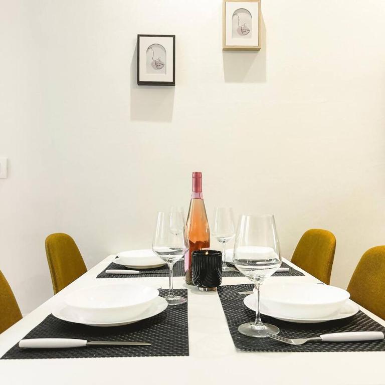 [Inalpi Arena] Modern Suite - Two-Bedroom Apartment - 5