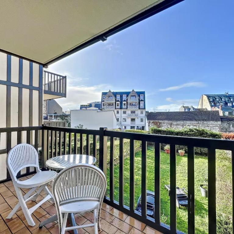 T2 cosy avec terrasse sud - Centre Deauville - Apartamento de 1 dormitorio - 2