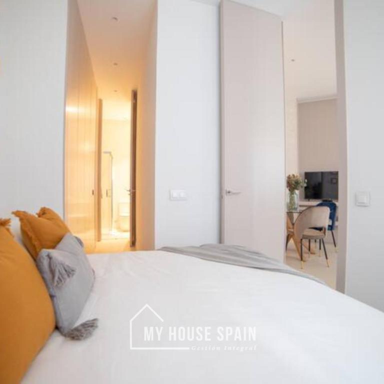 MyHouseSpain - Nuevo apartamento junto al Bernabéu - Apartment with Shower - 3