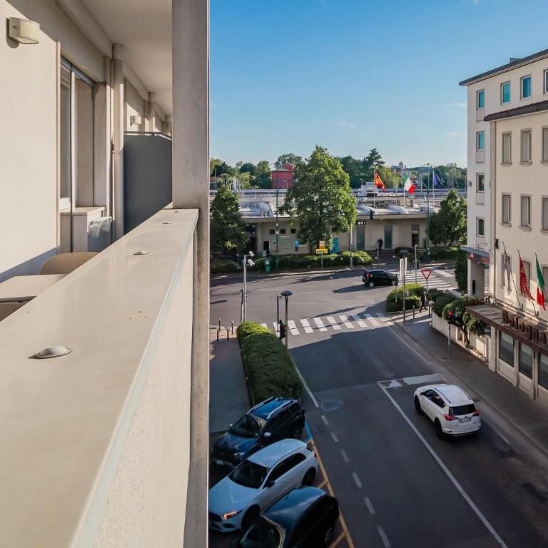 Suites Train Station Mestre - Appartamento con Terrazza - 11