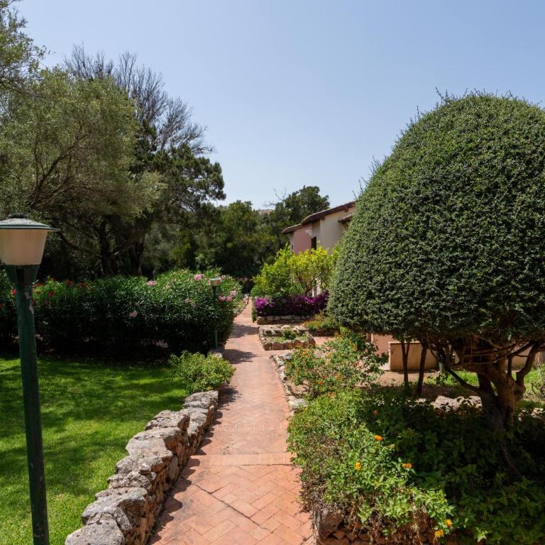 Porto Rotondo CENTRO, Elegante Loft con Piscina - Appartamento con 1 Camera da Letto - 50