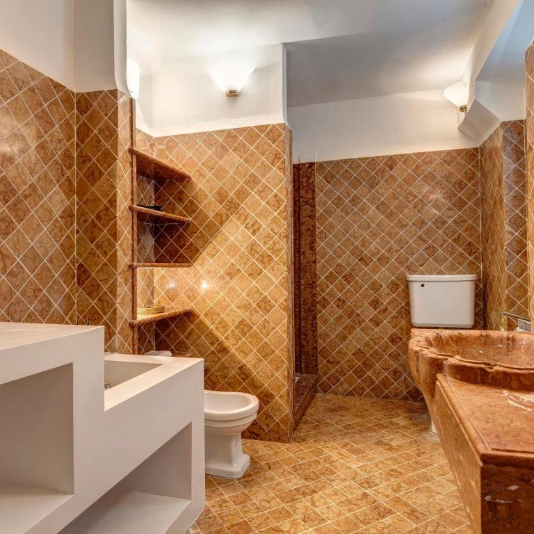 Palestro Apartment by Mamo Florence - Four-Bedroom Deluxe Apartment - 28