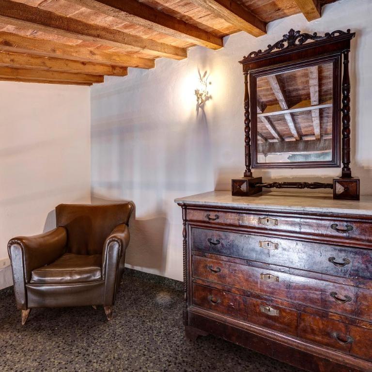 Palestro Apartment by Mamo Florence - Four-Bedroom Deluxe Apartment - 15