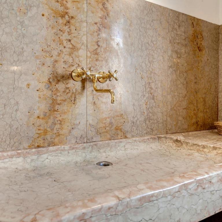 Palestro Apartment by Mamo Florence - Four-Bedroom Deluxe Apartment - 27