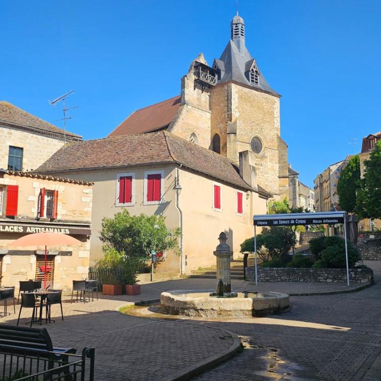 Le "Chic en Ville" Centre historique, climatisé, wifi, Parking sous-sol inclus - Apartment mit 1 Schlafzimmer - 34