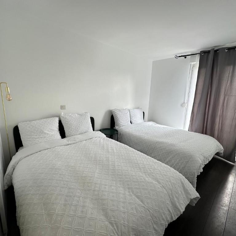 Elegant 2 Bedroom Apartment with Free Parking Paris St-Denis by Immo Kit BNB - Appartement 2 Chambres - 13