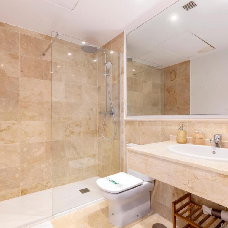 Duplex Apt with Rooftop Terrace Aloha Royal RDR230 - Apartamento con terraza - 14