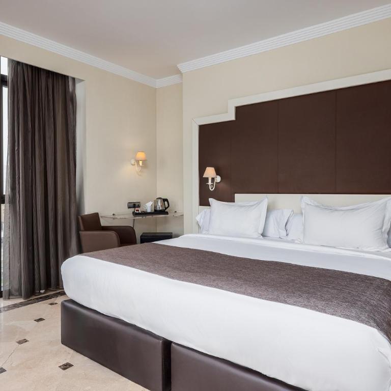 Hotel Spa Cádiz Plaza - Habitación Doble Deluxe con vistas al mar - 3