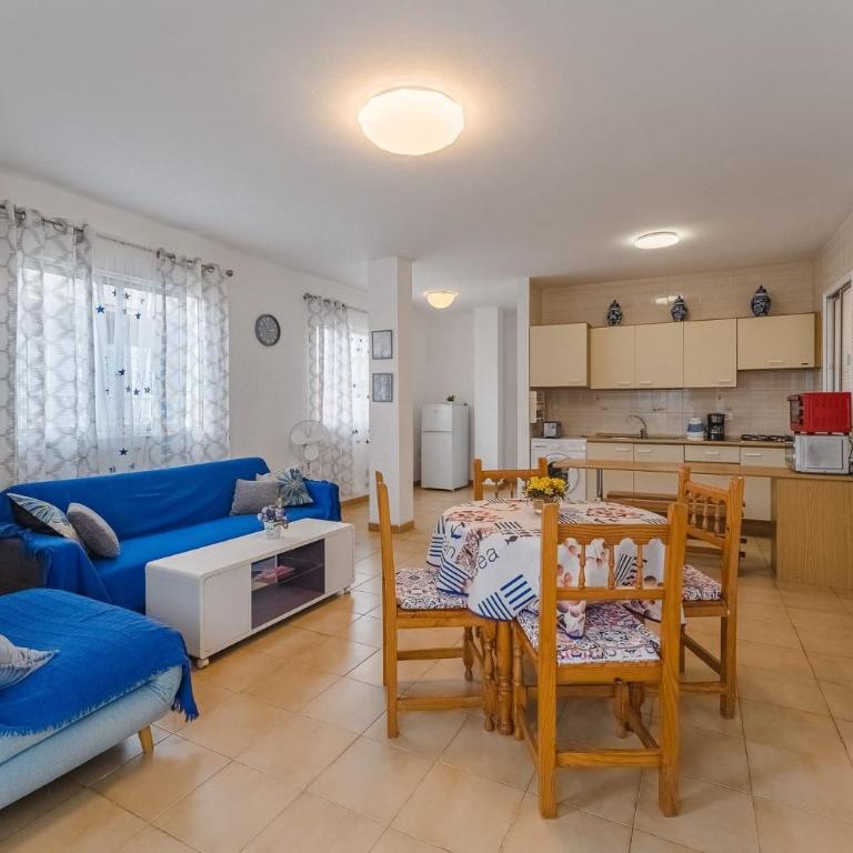 Spacious apartment with the private terrace - Apartamento de 1 dormitorio - 12