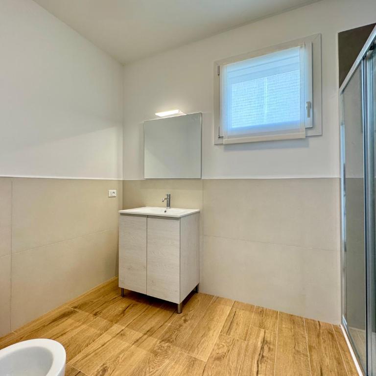 J Eight - Carraro Immobiliare - Family Apartments - Appartamento con 2 Camere da Letto - 2