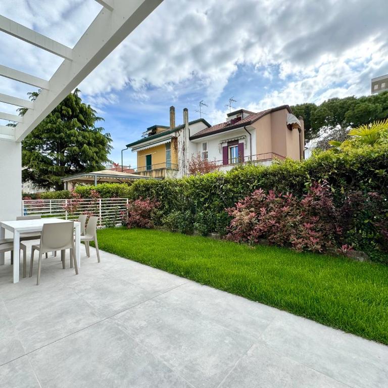 J Eight - Carraro Immobiliare - Family Apartments - Appartamento con 2 Camere da Letto - 9