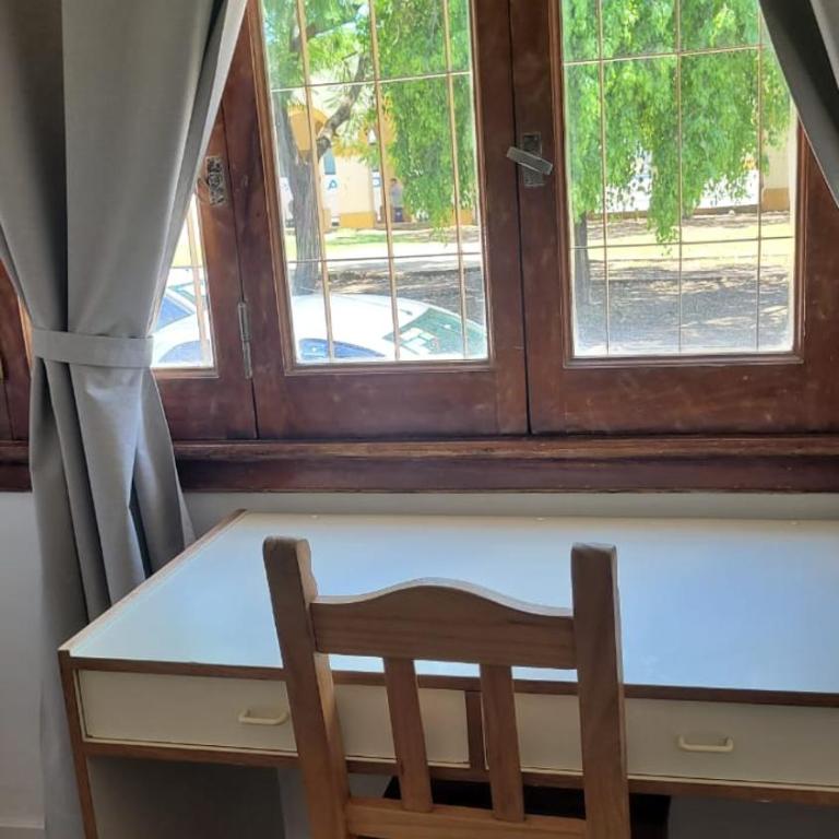 Departamento para dos personas, zona Basílica de Lujan - Apartamento de 1 dormitorio - 10