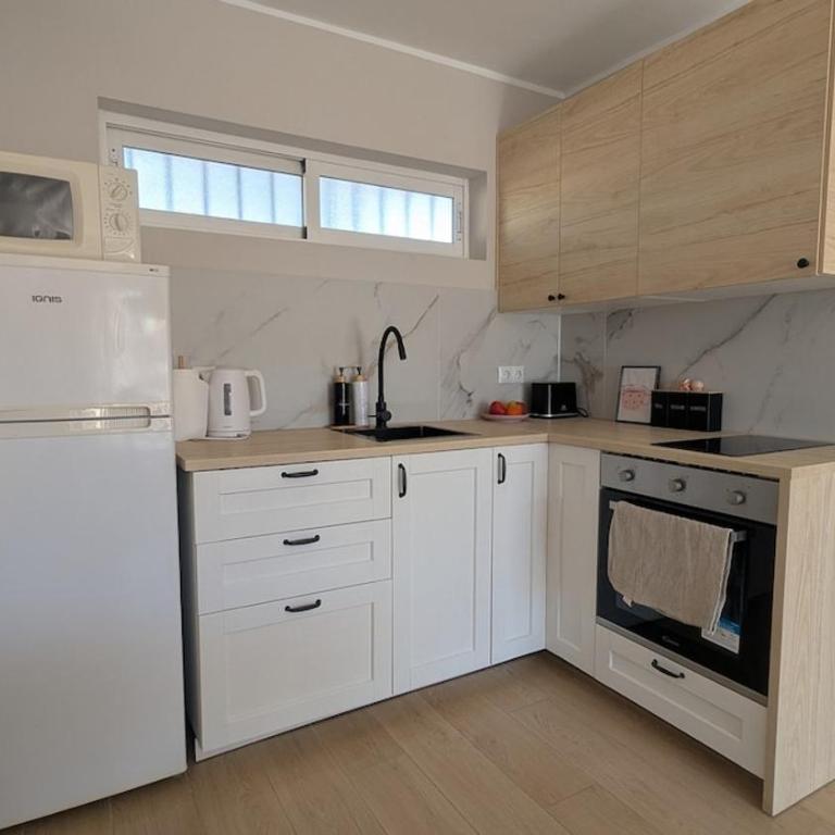 Lovely CASA DEL SOL close to the beach and Puerto Marina - Two-Bedroom Apartment - 11