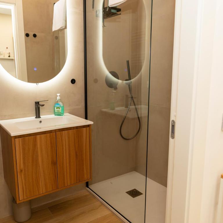 Filiberto Luxury flat - centro città - Two-Bedroom Apartment - 12